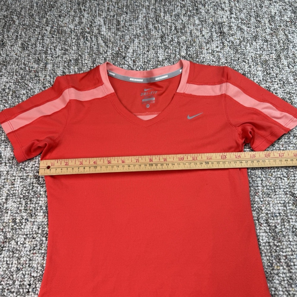 Nike Shirt Womans XS Running Short Sleeved Training Gym Hot Pink Dri Fit - Picture 6 of 13